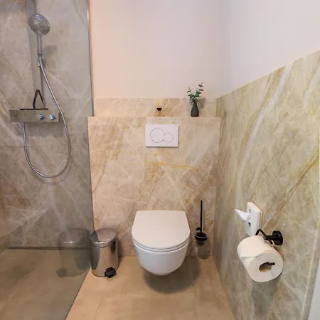 Adlerblick Penthouse Mit Panoramaseeblick Ossiacher Appartement *