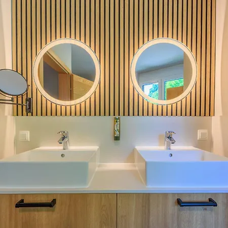 Апартаменты Adlerblick Penthouse Mit Panoramaseeblick Ossiacher *