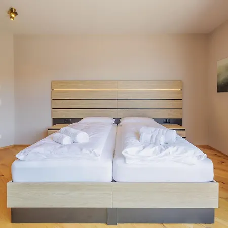 Adlerblick Penthouse Mit Panoramaseeblick Ossiacher * Анненхайм