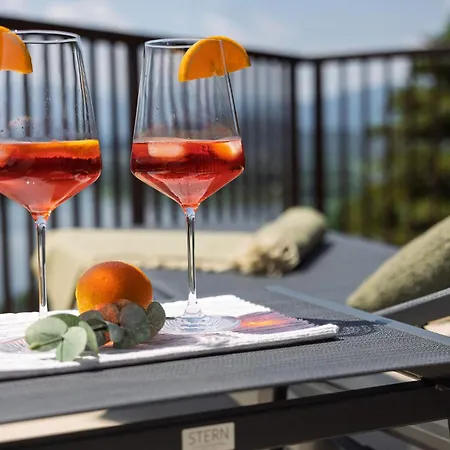 Апартаменты Adlerblick Penthouse Mit Panoramaseeblick Ossiacher