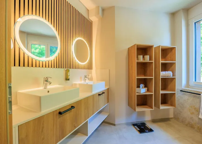 Lägenhet Adlerblick Penthouse Mit Panoramaseeblick Ossiacher Annenheim