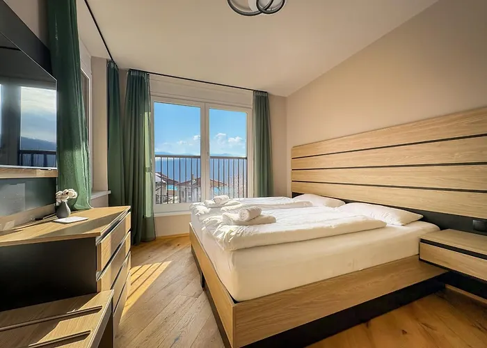 Lägenhet Adlerblick Penthouse Mit Panoramaseeblick Ossiacher *